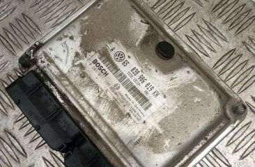 VOLKSWAGEN Golf 5 generation (2003-2009) Engine Control Unit ECU 103950197111260641,038906019KH 32012355
