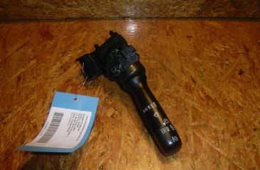 TOYOTA Aygo 1 generation (2005-2014) Wiper Control 17F003LH 28146351