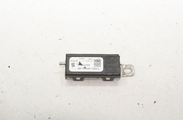 JAGUAR XE 1 generation (2014-2024) Bootlid Antenna Amplifier FW93-18K942-AB 32102440
