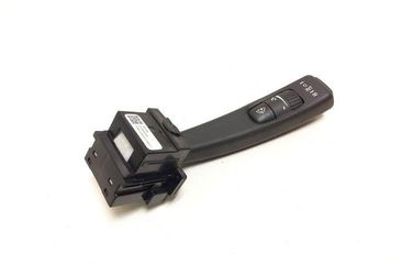 VOLVO V40 2 generation (2012-2020) Stikla tīrītāja rokturis 31394008 20557357