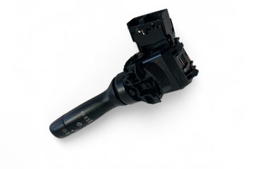TOYOTA Yaris 3 generation (2010-2019) Wiper turn signal indicator stalk/ switch 17F144,17F003 29808243