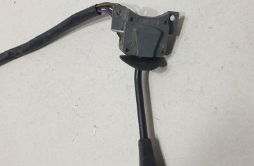 BMW 3 Series E21 (1975-1983) Stikla tīrītāja rokturis 1365821, 1365821 22476393