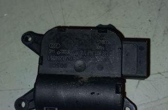 SEAT Toledo 3 generation (2004-2010) Interior Heater Flap Motor Actuator 0132801341 31441005