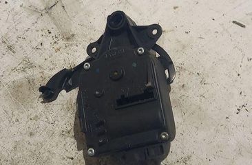AUDI A3 8P (2003-2013) Клапаны управления внутренним подогревом 1J1907511A 31444755