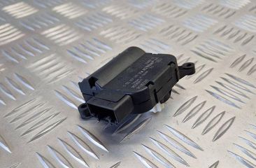 SKODA Octavia 2 generation (2004-2013) Клапаны управления внутренним подогревом 0132801345 31096264