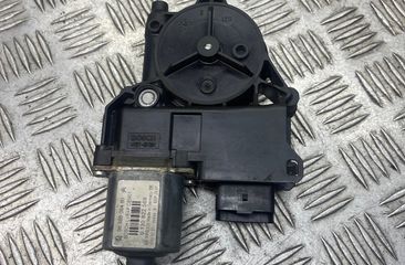 PEUGEOT 508 1 generation (2010-2020) Rear Left Door Window Control Motor 9688808480,0130822569 29512736