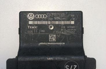 VOLKSWAGEN Golf 5 generation (2003-2009) Gateway Control Unit 1K0907530E 23927052