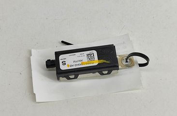JAGUAR XE 1 generation (2014-2024) Bootlid Antenna Amplifier FW93-18K942-AB 26699062