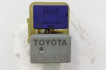 TOYOTA Corolla Verso 1 generation (2001-2009) Реле 9008087019,0332011001 25521600