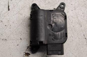 SKODA Octavia 2 generation (2004-2013) Клапаны управления внутренним подогревом 1k0907511 30538397
