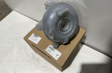 AUDI TT RS 8S (2016-2024) РАСШИРИТЕЛЬНЫЙ БАЧОК ОХЛАЖДАЮЩЕЙ ЖИДКОСТИ 8V0121407A 28309137