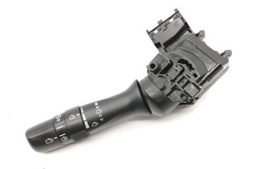 TOYOTA Verso 1 generation (2009-2015) Wiper Control 17F003 14239522