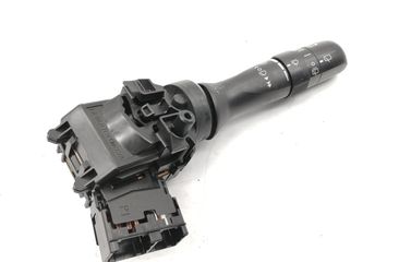 TOYOTA Verso 1 generation (2009-2015) Wiper Control 17F003 17063202