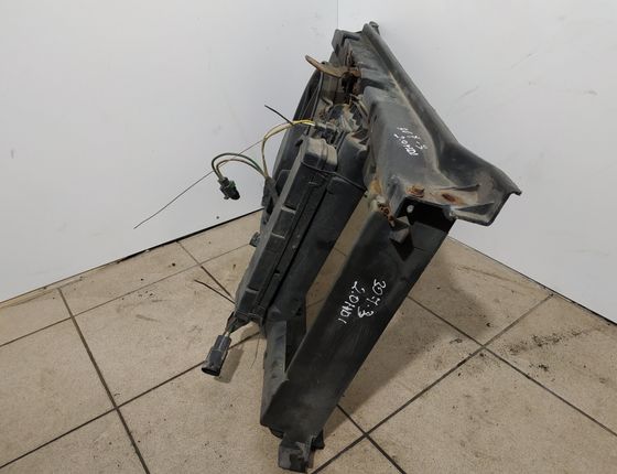 PEUGEOT 307 1 generation (2001-2008) Engine Cooling Fan Radiator 9680390180 10793855