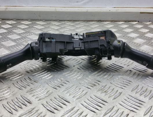 TOYOTA RAV4 2 generation (XA20) (2000-2006) Turn switch knob 17F060,17F100 24355313