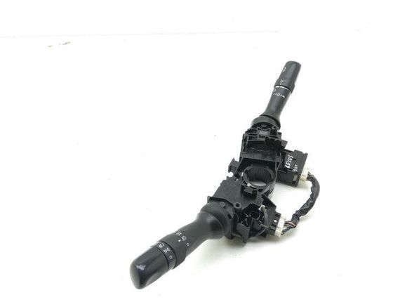LEXUS IS XE20 (2005-2013) поворота переключение  17F111,173832 24365887