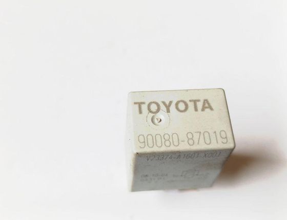 TOYOTA Avensis 3 generation (2009-2020) Relays 9008087019 31357856