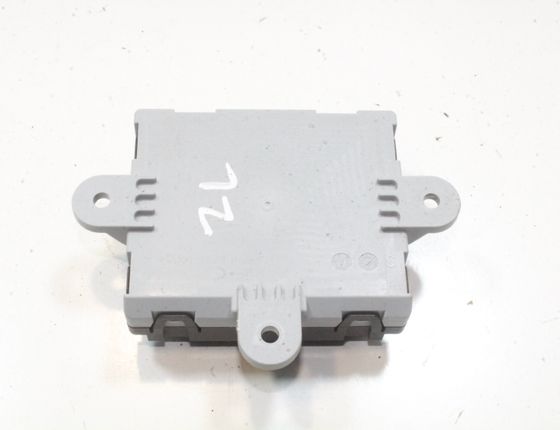 LAND ROVER Discovery Sport 1 generation (2014-2024) Aizmugurējo kreiso durvju vadības bloks GJ32-14D619-BA 31565613