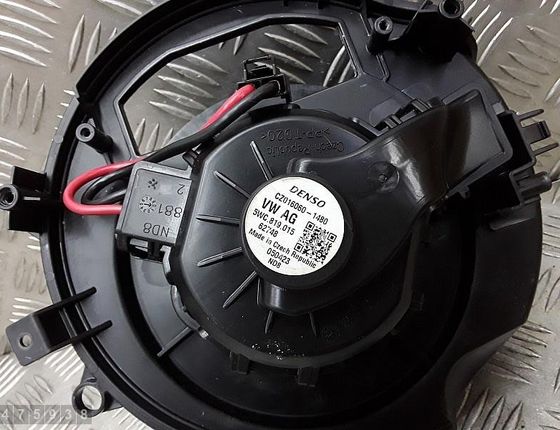 SKODA Karoq 1 generation (2017-2024) Heater Blower Fan 5wc819015 28613725