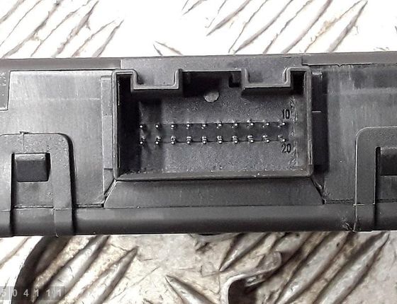 VOLKSWAGEN Touran 1 generation (2003-2015) Gateway блок 1k0907530f 31821420
