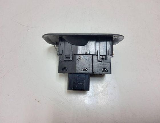 VOLVO V70 2 generation (2000-2008) Rear Right Door Window Control Switch 30658696 20545801