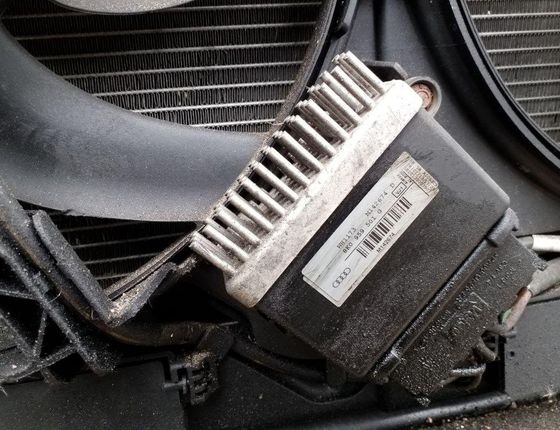 AUDI A5 8T (2007-2016) Cooling Parts 8K0145805E,8K0959501G,8K0121251AA,8K0805594M,8T0260401C 32151231