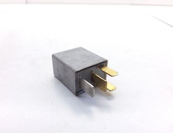 TOYOTA Avensis Verso 1 generation (2001-2003) Relays 9008087019 20368888