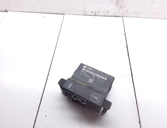 VOLKSWAGEN Golf 5 generation (2003-2009) Gateway Control Unit 1K0907530L 31518334