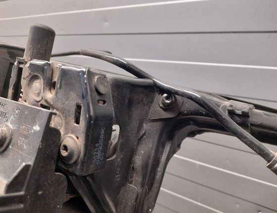 AUDI A8 D4/4H (2010-2018) Dzesēšanas sistēma 4H0121251B,4H0823509C 19526635