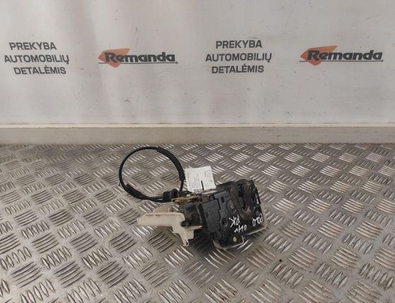 VOLKSWAGEN Polo 4 generation (2001-2009) Front Left Door Lock 3B1837015 31605151