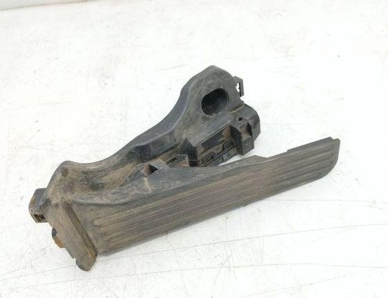 VOLKSWAGEN Passat B6 (2005-2010) Akseleratora / gāzes pedālis 1K1721503L 31906527