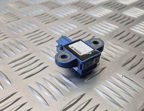 VOLKSWAGEN Golf 8 generation (2019-2023) Aizmugurējais kreisais trieciena sensors 1K0955557A 31064478