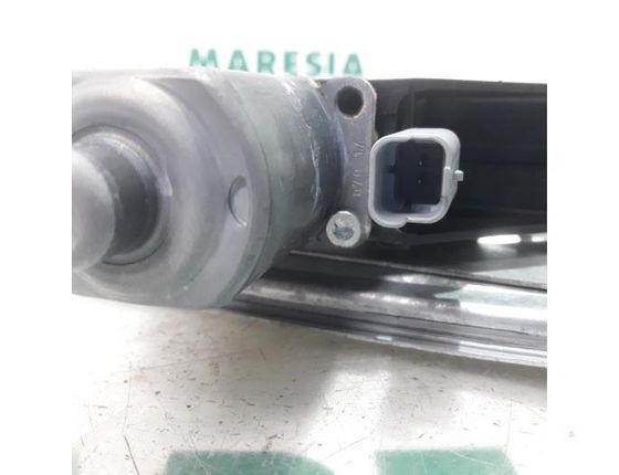 PEUGEOT 208 Peugeot 208 (2012-2015) Стеклоподъемник передней левой двери 9806088180,9673154480,0130822703,37224000,9816402180 27343767