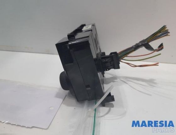 PEUGEOT 5008 1 generation (2009-2016) Climate  Control Unit 96738323XT,6452Y4,A2C37822700 27924547