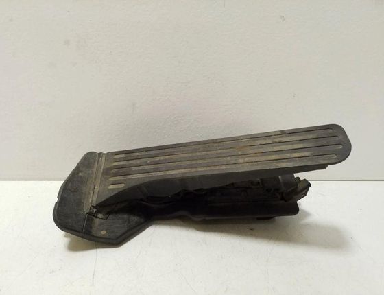 VOLKSWAGEN Passat B7 (2010-2015) Throttle Pedal 74390500,1K2721503 32156482