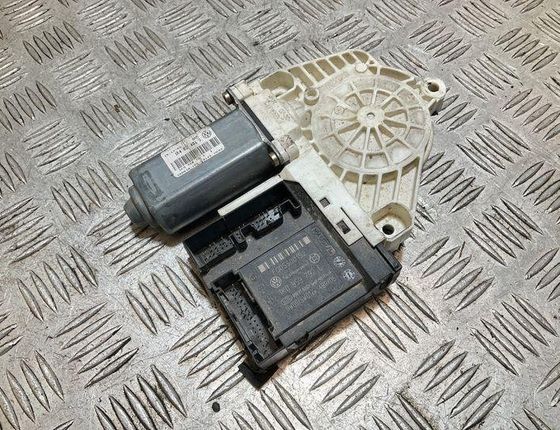 VOLKSWAGEN Golf 5 generation (2003-2009) Front Left Door Window Regulator Motor 1K0959792C,1K4837481G 22240614