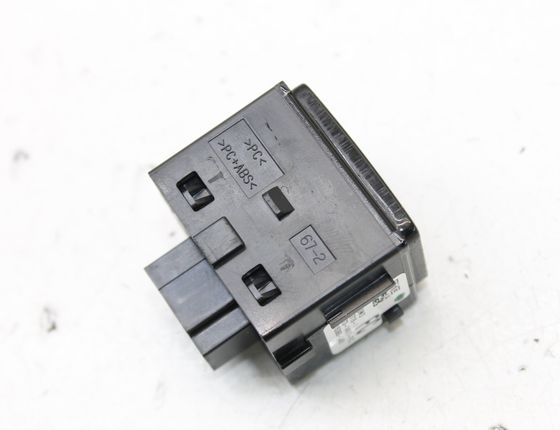 JAGUAR XE 1 generation (2014-2024) Central locking switch GX73-14017-FC 31060191
