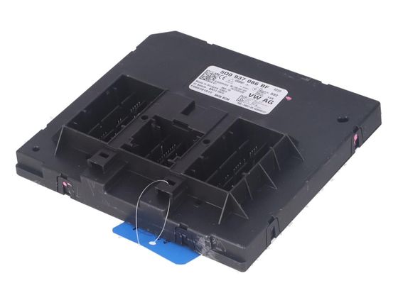 VOLKSWAGEN Passat B8 (2014-2023) Central locking control unit 5Q0937086BF,5Q0937086BH 24836134