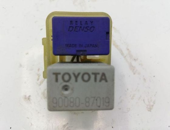 TOYOTA Corolla Verso 1 generation (2001-2009) Реле 9008087019,0332011001 25521600