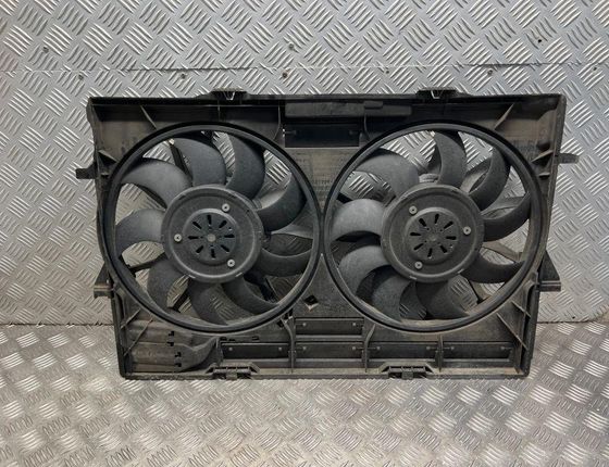 AUDI A4 B8/8K (2011-2016) Dzinēja dzesēšanas ventilators/difuzors 4H0121003N 30516221