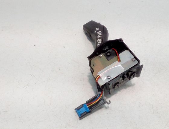 SEAT Leon 2 generation (2005-2012) Stikla tīrītāja rokturis 1K0953519A 27709979