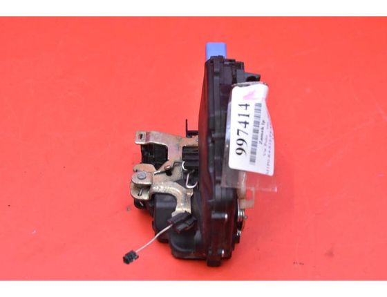VOLKSWAGEN Polo 4 generation (2001-2009) Front Left Door Lock 31563128