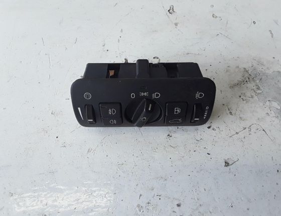 VOLVO V70 3 generation (2007-2020) Переключатель света 30739415 23577338