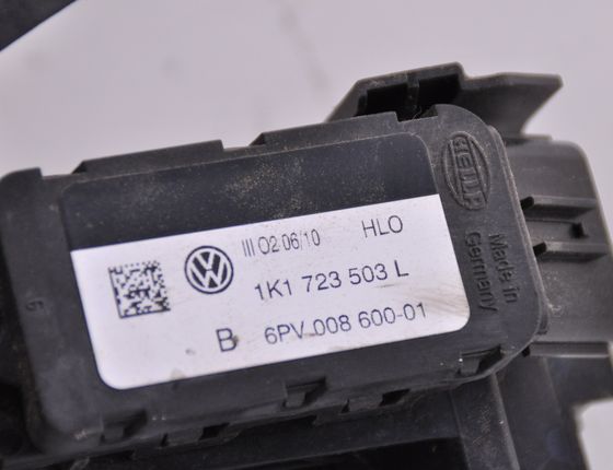 SKODA Superb 2 generation (2008-2015) Akseleratora / gāzes pedālis 1K1723503L 32033070
