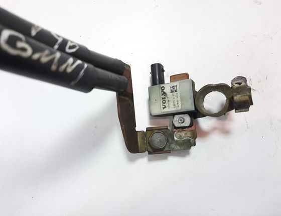 VOLVO V40 2 generation (2012-2020) Akumulātora mīnusa vads 31419417,31376092 22601535