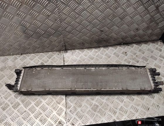 AUDI Q5 8R (2008-2017) Starpdzesētāja/interkūlera radiators 4g0145804d 31220464