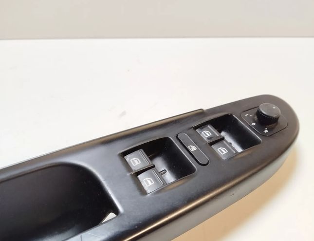 VOLKSWAGEN Passat B6 (2005-2010) Front Left Door Window Switch 1K4959857B 32859095
