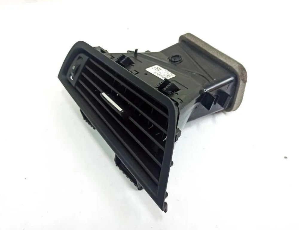 BMW 5 Series F10/F11 (2009-2017) Instrumentu paneļa gaisa kanāli 9166893,16828110,0761510,64229166893,F3916688710,07615000,9166887,07615001,64229166887 32866125