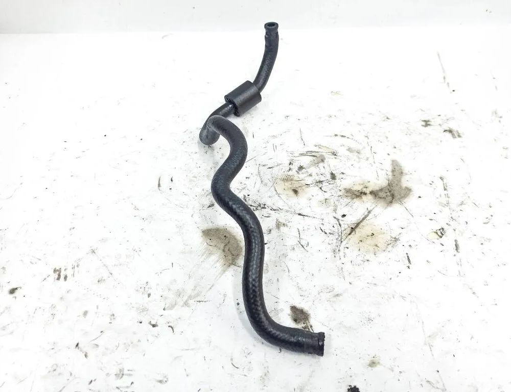 MERCEDES-BENZ CLS-Class C219 (2004-2010) Degvielas caurule 32867191