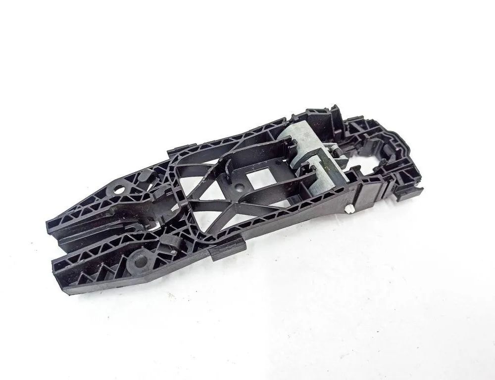 AUDI A1 GB (2018-2024) Наружная ручка задней левой двери 8V0839885,23092406S 32869191